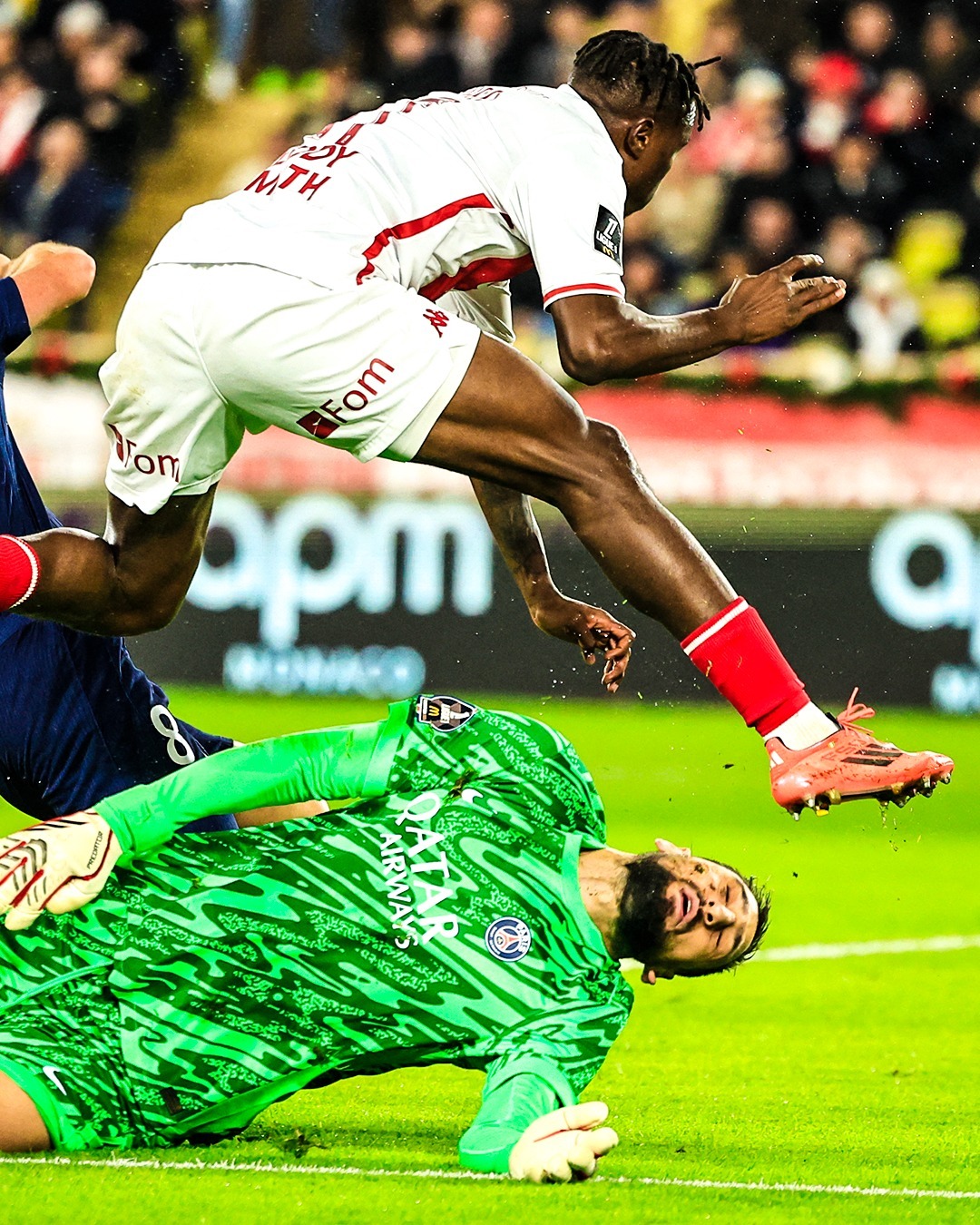 真人娱乐-索肖惨败摩纳哥，高居法甲联赛第三位的简单介绍